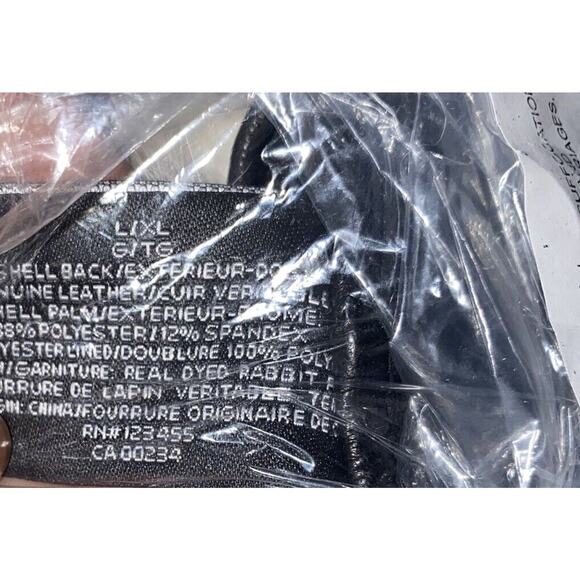 Fownes Brothers Lord &Taylor Black Leather Gloves Rabbit Fur Pom Touchscreen NWT - Picture 7 of 10